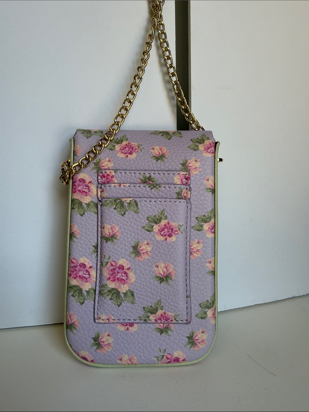 Betsy Johnson Floral Crossbody Phone Bag - gold chain, cross body Lavender/cream - Picture 3 of 6